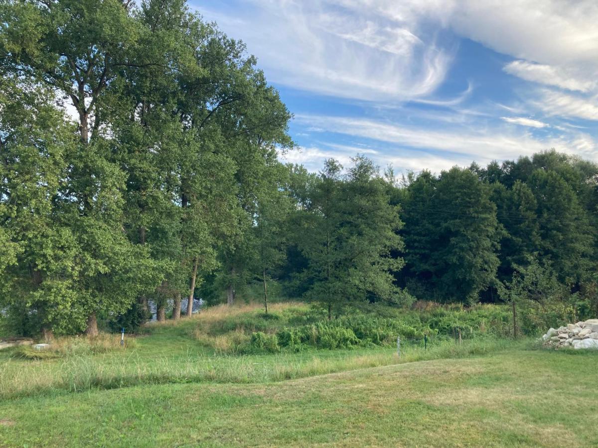 Apartmány u řeky Nežárky Lásenice Esterno foto